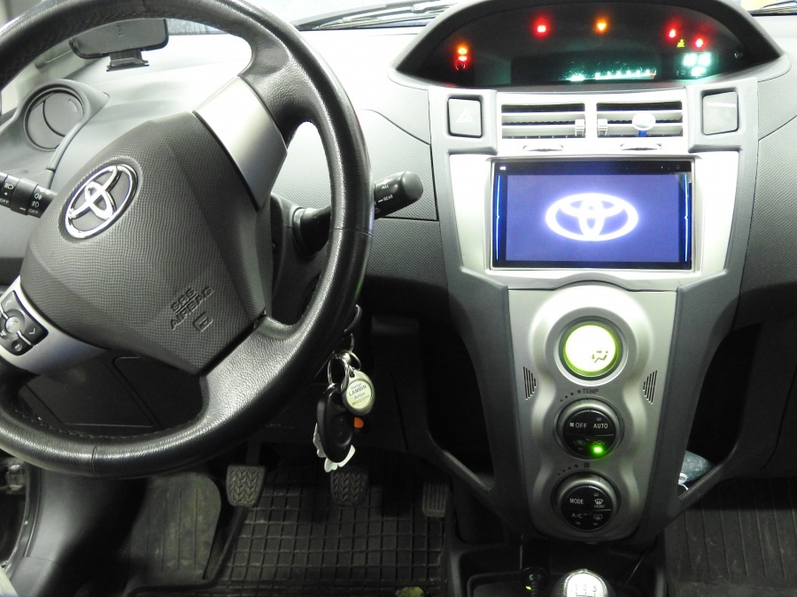 Toyota Yaris.jpeg